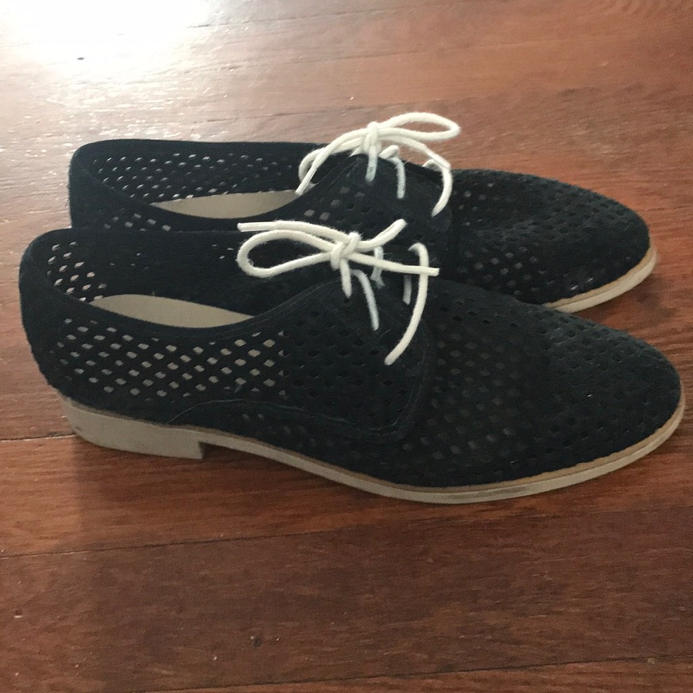 NINE WEST black suede net oxfords 7
